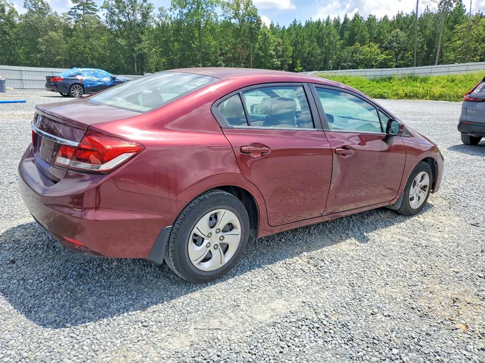 2013 Honda Civic მანქანა იყიდება აუქციონზე, vin: 2HGFB2F50DH586110, აუქციონის ნომერი: 63756996