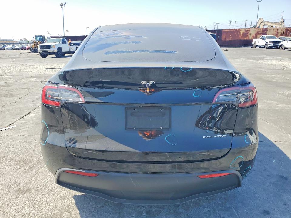 Продажа на аукционе авто 2022 Tesla Model Y, vin: 7SAYGDEE2NF351420, номер лота: 62840336