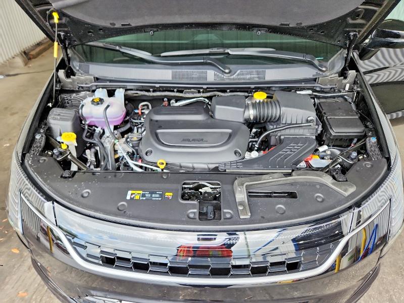 Продажа на аукционе авто 2027 Chrysler Pacifica, vin: 2C4RC1BG5VR569972, номер лота: 64242396