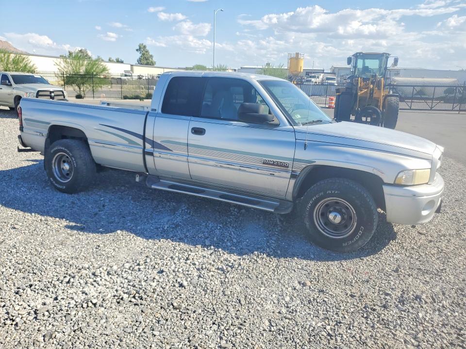 Продажа на аукционе авто 2002 Dodge Ram 2500, vin: 3B7KC23C72M200178, номер лота: 65873386