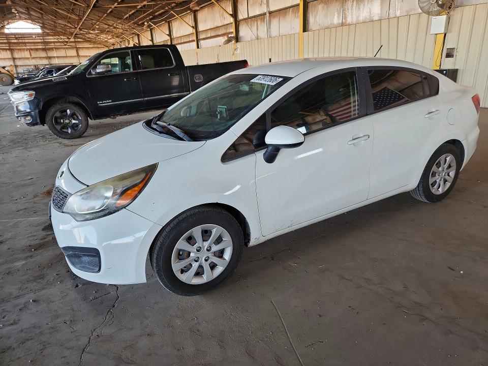 63912606 :رقم المزاد ، KNADM4A3XH6026620 vin ، 2017 Kia Rio مزاد بيع
