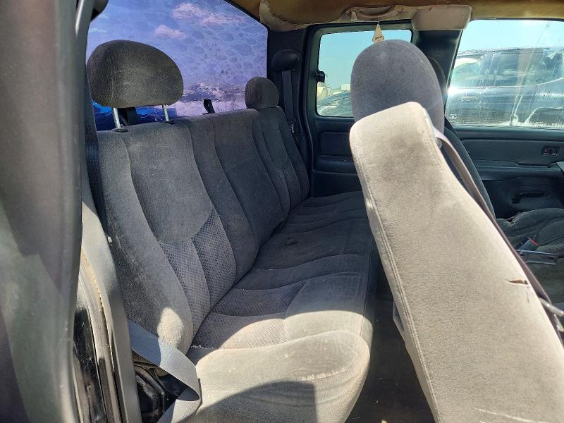 Продаж на аукціоні авто 2004 Chevrolet Silverado, vin: 1GCEC19VX4Z213637, номер лоту: 64795866
