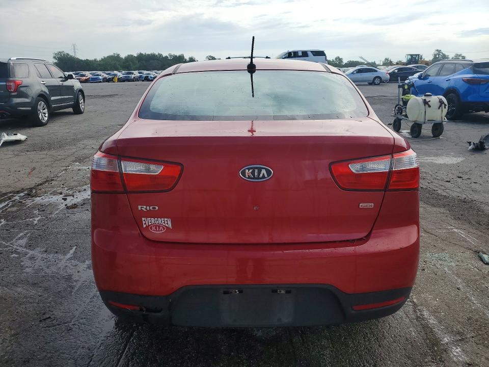 2013 Kia Rio მანქანა იყიდება აუქციონზე, vin: KNADM4A32D6121411, აუქციონის ნომერი: 65389916