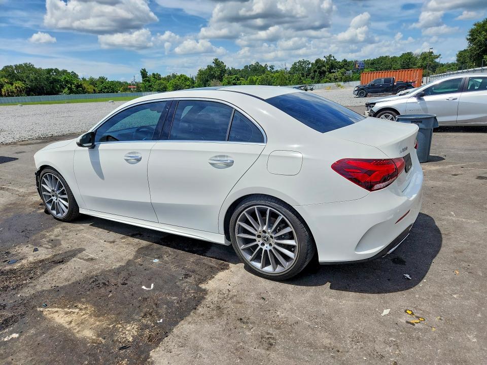 Продажа на аукционе авто 2019 Mercedes-benz A, vin: WDD3G4EB4KW015343, номер лота: 64224636