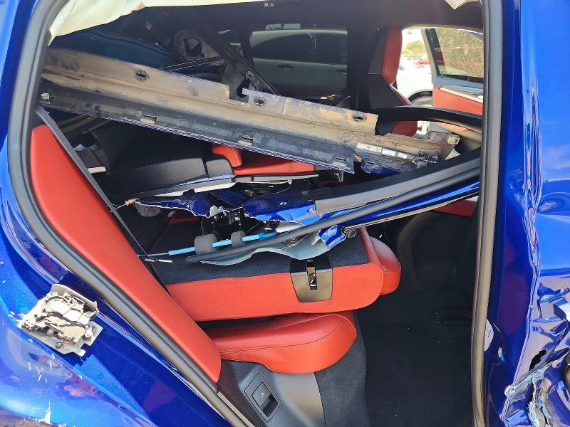 63895706 :رقم المزاد ، 5YM23EC04N9L47401 vin ، 2022 Bmw X4 مزاد بيع