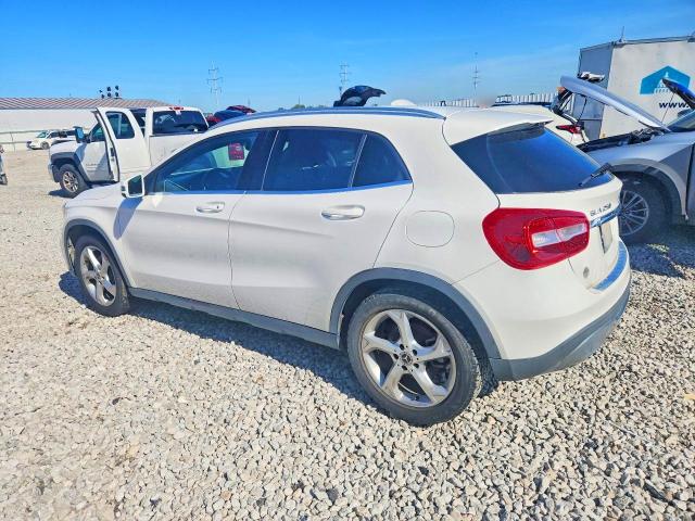 2019 Mercedes-benz Gla მანქანა იყიდება აუქციონზე, vin: WDCTG4EB3KU004267, აუქციონის ნომერი: 66272256