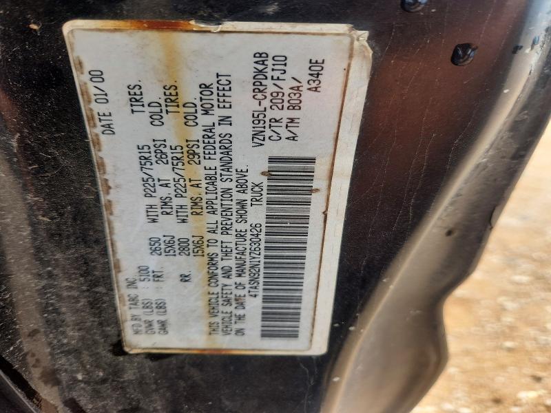 65017326 :رقم المزاد ، 4TASN92N1YZ630426 vin ، 2000 Toyota Tacoma مزاد بيع