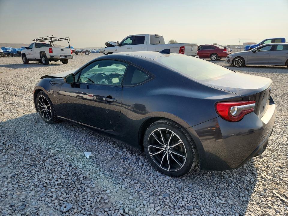 63801586 :رقم المزاد ، JF1ZNAA15H8704512 vin ، 2017 Toyota 86 مزاد بيع