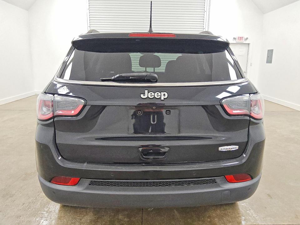 60581186 :رقم المزاد ، 3C4NJCBB4KT616356 vin ، 2019 Jeep Compass مزاد بيع