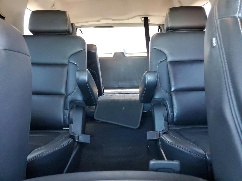 64775546 :رقم المزاد ، 1GNSKBKC0LR111239 vin ، 2020 Chevrolet Tahoe مزاد بيع