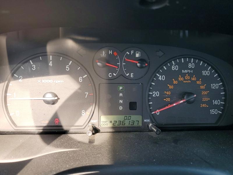 66505856 :رقم المزاد ، KMHWF35H62A702132 vin ، 2002 Hyundai Sonata مزاد بيع