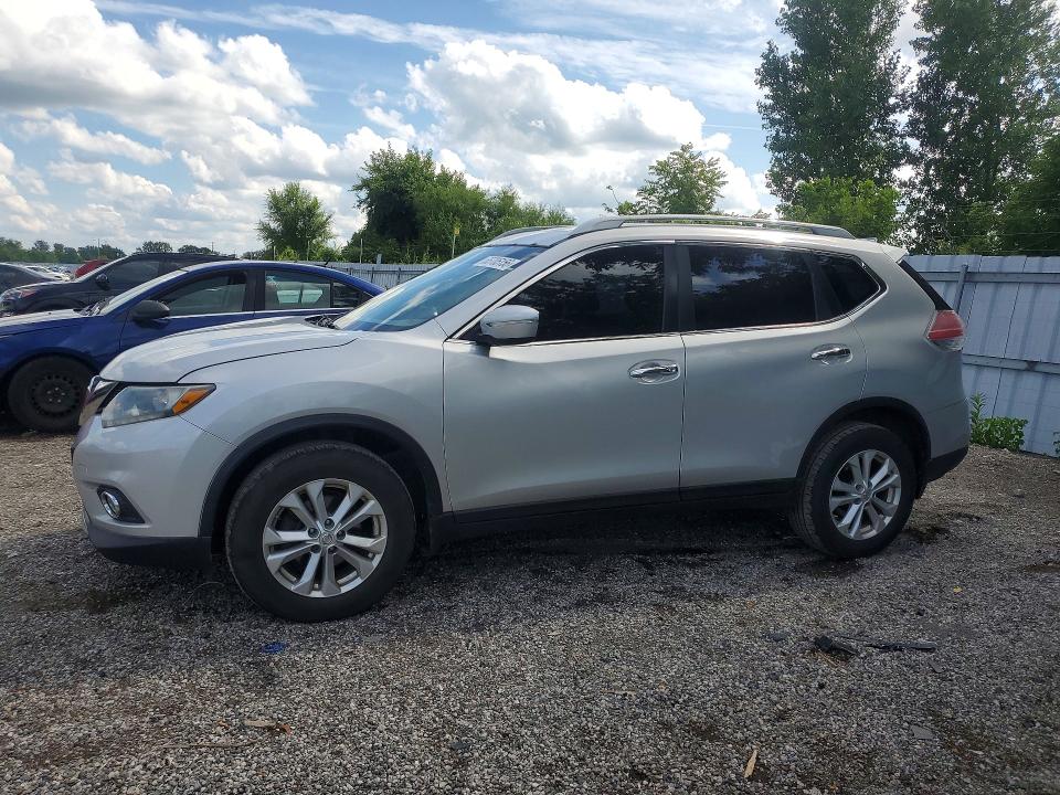 2015 Nissan Rogue მანქანა იყიდება აუქციონზე, vin: 5N1AT2MV2FC750998, აუქციონის ნომერი: 65705156