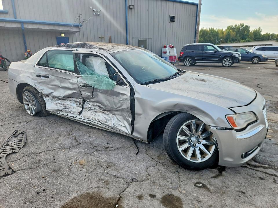 Продажа на аукционе авто 2012 Chrysler 300, vin: 2C3CCACG7CH199443, номер лота: 66508396