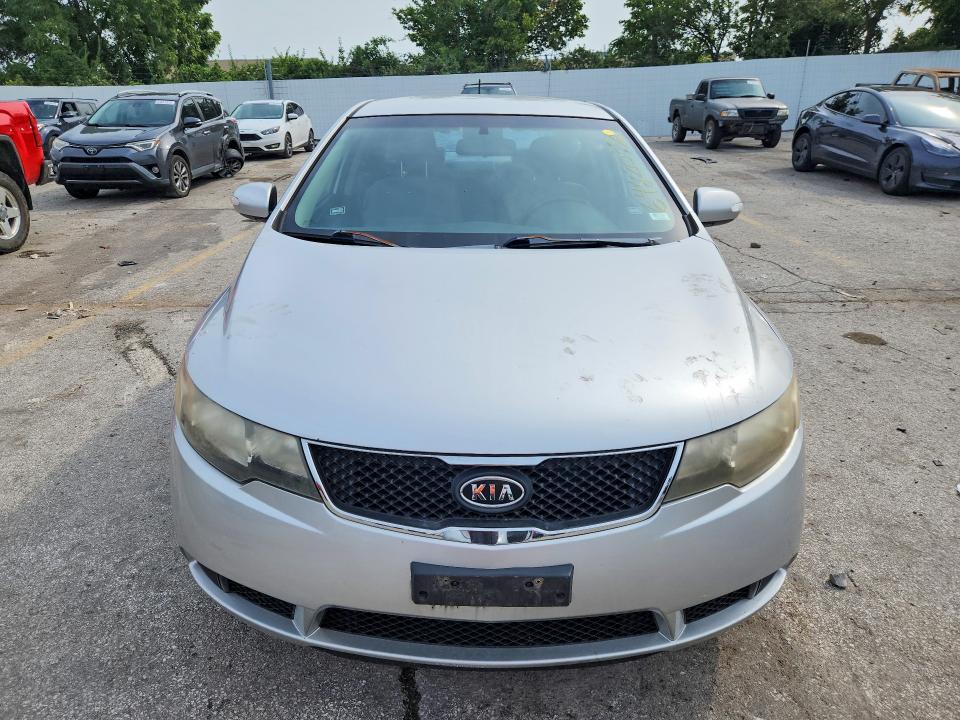 2010 Kia Forte მანქანა იყიდება აუქციონზე, vin: KNAFU4A27A5062132, აუქციონის ნომერი: 68912566