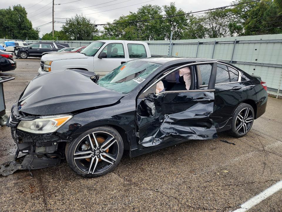 65361306 :رقم المزاد ، 1HGCR2F17HA219026 vin ، 2017 Honda Accord مزاد بيع