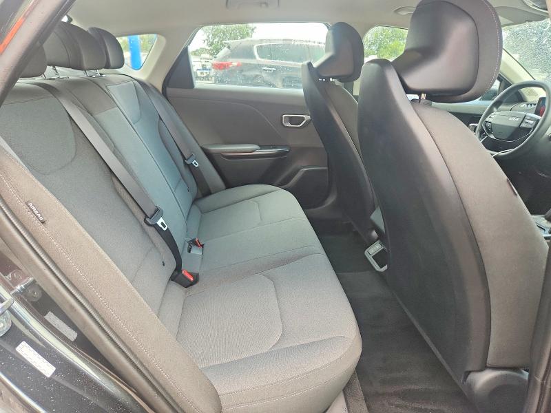 2025 Kia K4 მანქანა იყიდება აუქციონზე, vin: 3KPFT4DE7SE015572, აუქციონის ნომერი: 66041196