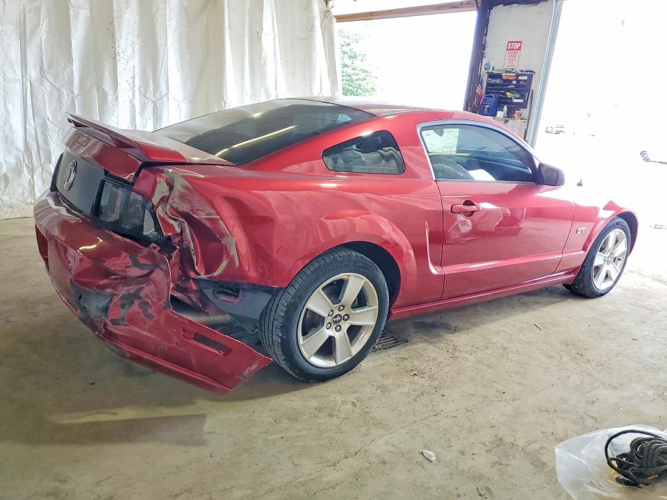 2006 Ford Mustang მანქანა იყიდება აუქციონზე, vin: 1ZVFT82H665266327, აუქციონის ნომერი: 63593776