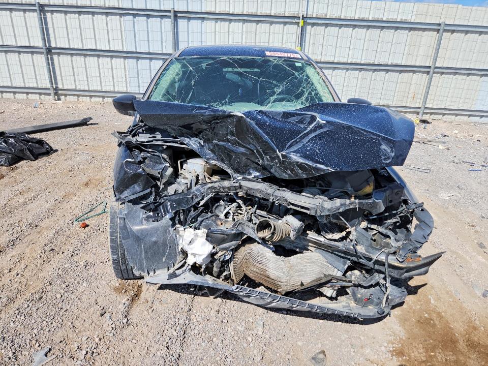 59542776 :رقم المزاد ، 1FADP3F20JL257804 vin ، 2018 Ford Focus مزاد بيع