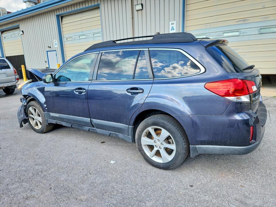 67292726 :رقم المزاد ، 4S4BRBCC1D3207805 vin ، 2013 Subaru Outback مزاد بيع