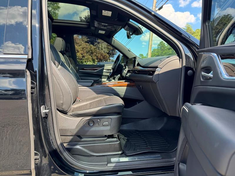 Продажа на аукционе авто 2023 Cadillac Escalade, vin: 1GYS4KKL8PR217697, номер лота: 61449986