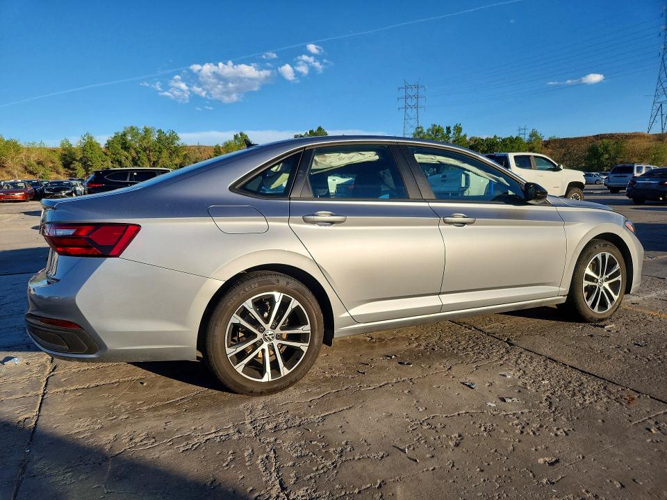 Продаж на аукціоні авто 2024 Volkswagen Jetta, vin: 3VWBM7BU1RM068546, номер лоту: 65289816