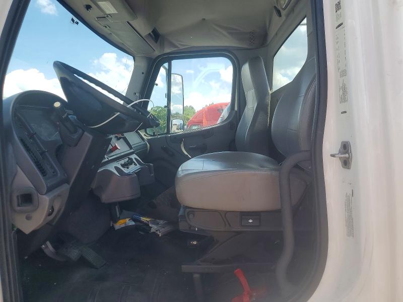 2020 Freightliner M2 მანქანა იყიდება აუქციონზე, vin: 1FUBCYFE6LHLJ3019, აუქციონის ნომერი: 65326856