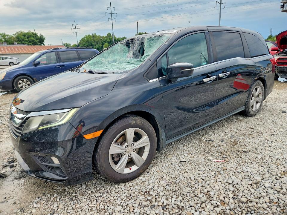 64472966 :رقم المزاد ، 5FNRL6H75KB014502 vin ، 2019 Honda Odyssey مزاد بيع