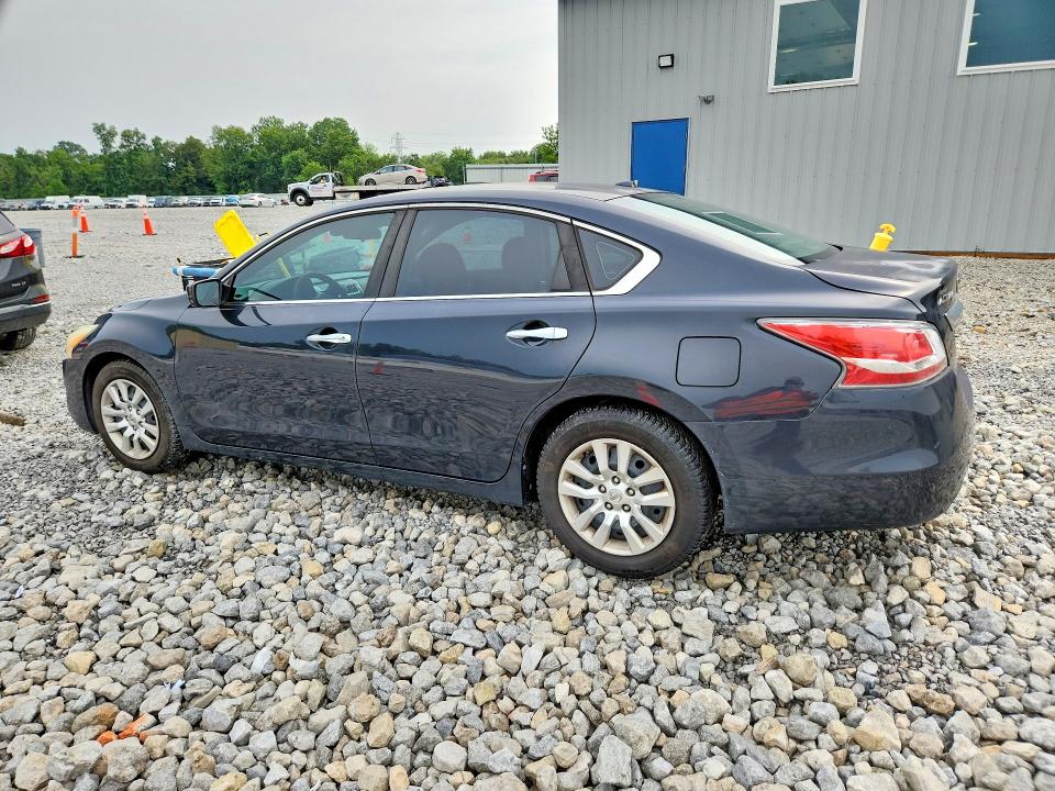 Продажа на аукционе авто 2015 Nissan Altima, vin: 1N4AL3AP2FN374944, номер лота: 63623646