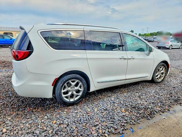 65012776 :رقم المزاد ، 2C4RC1BG8JR321077 vin ، 2018 Chrysler Pacifica مزاد بيع