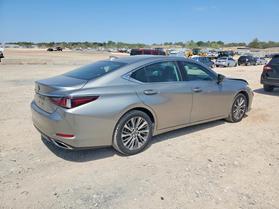 65346056 :رقم المزاد ، 58ABZ1B10KU026205 vin ، 2019 Lexus Es مزاد بيع