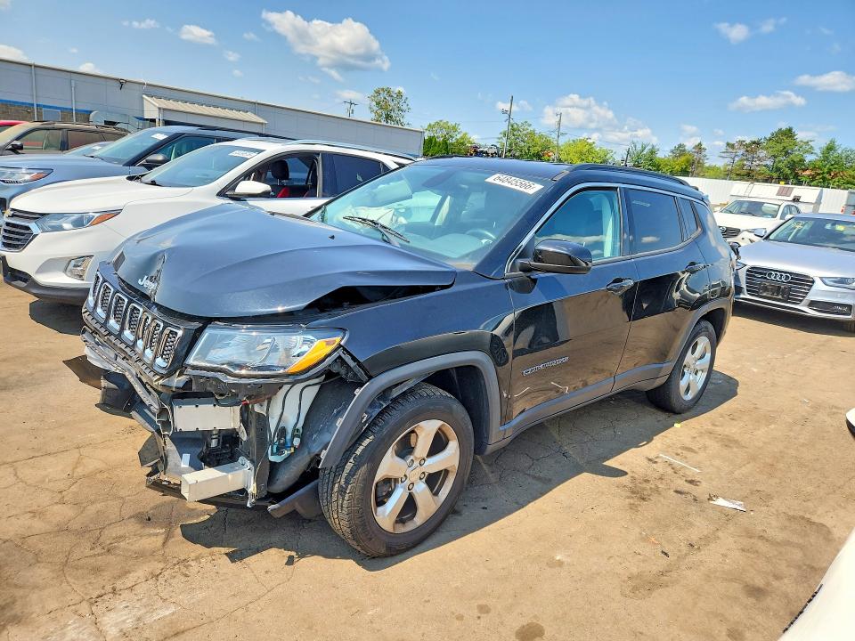 64845566 :رقم المزاد ، 3C4NJDBB6JT112394 vin ، 2018 Jeep Compass مزاد بيع