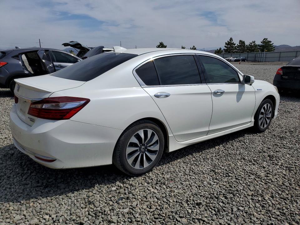 64979886 :رقم المزاد ، JHMCR6F74HC007892 vin ، 2017 Honda Accord مزاد بيع