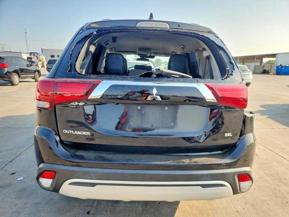 2020 Mitsubishi Outlander მანქანა იყიდება აუქციონზე, vin: JA4AD3A37LZ029928, აუქციონის ნომერი: 63842256