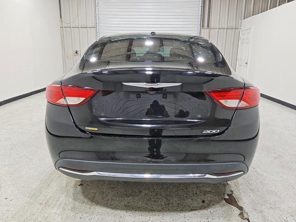 64763336 :رقم المزاد ، 1C3CCCAB8GN152681 vin ، 2016 Chrysler 200 مزاد بيع