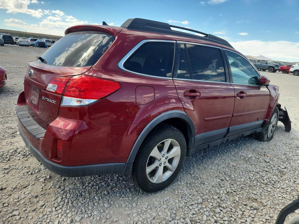 65546806 :رقم المزاد ، 4S4BRCLC9E3323549 vin ، 2014 Subaru Outback مزاد بيع