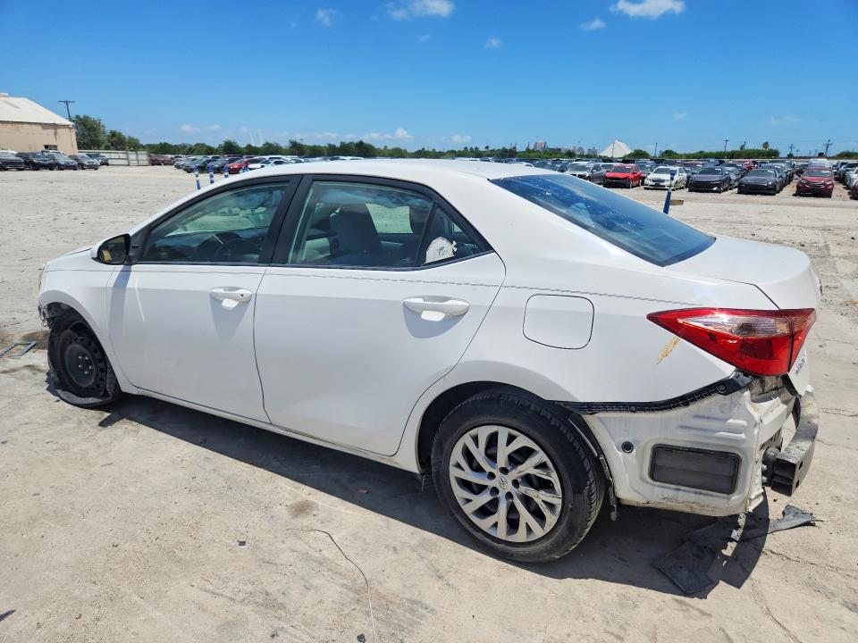 64970766 :رقم المزاد ، 2T1BURHE6HC778306 vin ، 2017 Toyota Corolla مزاد بيع