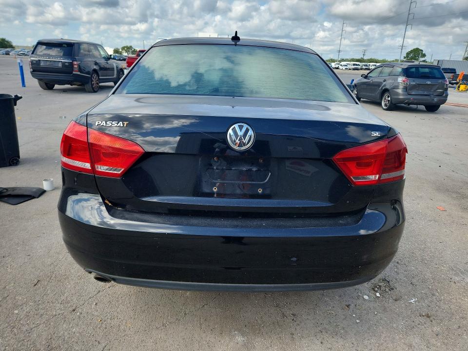 2012 Volkswagen Passat მანქანა იყიდება აუქციონზე, vin: 1VWBP7A39CC018051, აუქციონის ნომერი: 65592676