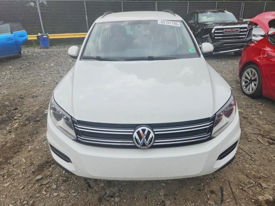 Продаж на аукціоні авто 2018 Volkswagen Tiguan Limited, vin: WVGAV7AX9JK003586, номер лоту: 65167786