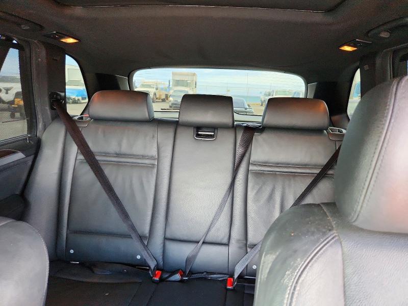 63408906 :رقم المزاد ، 5UXZV4C51BL402407 vin ، 2011 Bmw X5 مزاد بيع