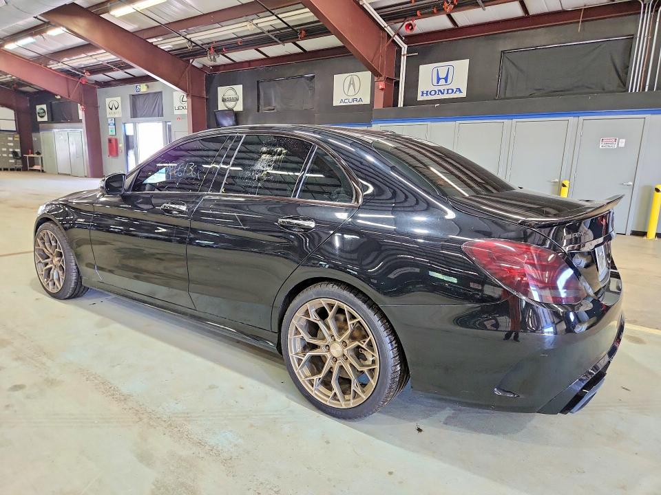 Продажа на аукционе авто 2016 Mercedes-benz C, vin: 55SWF6EB2GU132354, номер лота: 63666136