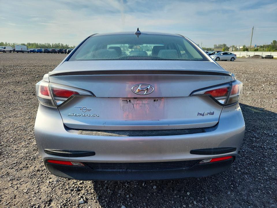 2016 Hyundai Sonata Hybrid მანქანა იყიდება აუქციონზე, vin: KMHE24L11GA008426, აუქციონის ნომერი: 65997496