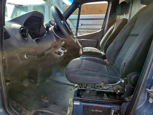 61791796 :رقم المزاد ، WD4PF0CD9KP091118 vin ، 2019 Mercedes-benz Sprinter مزاد بيع