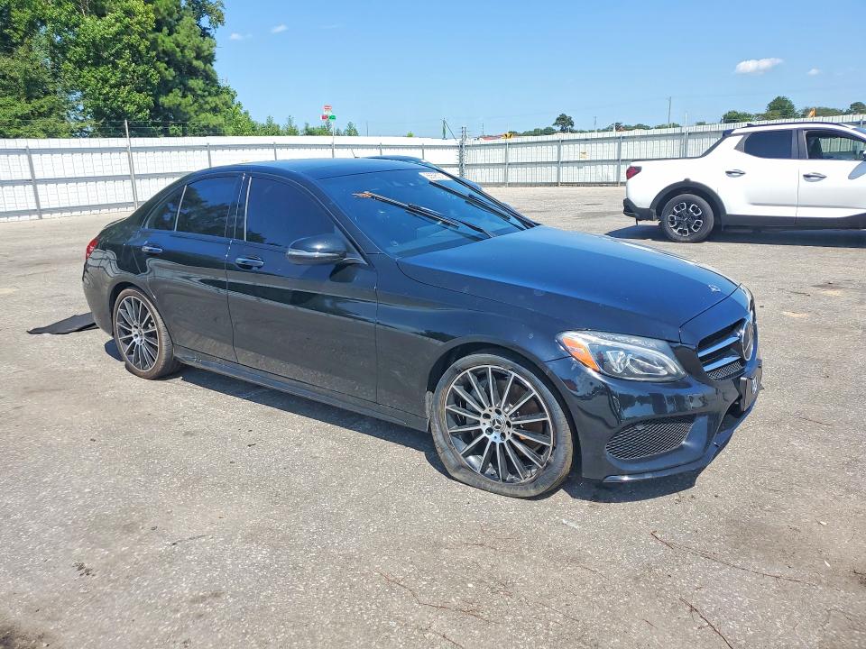 65595376 :رقم المزاد ، 55SWF4JB3JU265318 vin ، 2018 Mercedes-benz C مزاد بيع