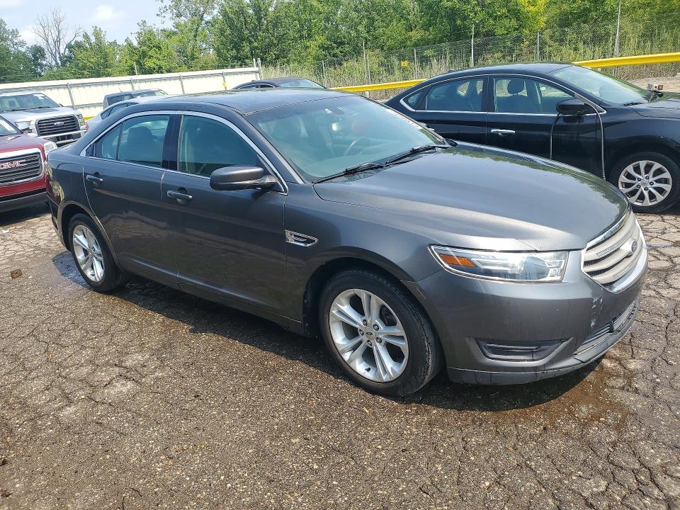 Продажа на аукционе авто 2015 Ford Taurus, vin: 1FAHP2E84FG208879, номер лота: 64380886