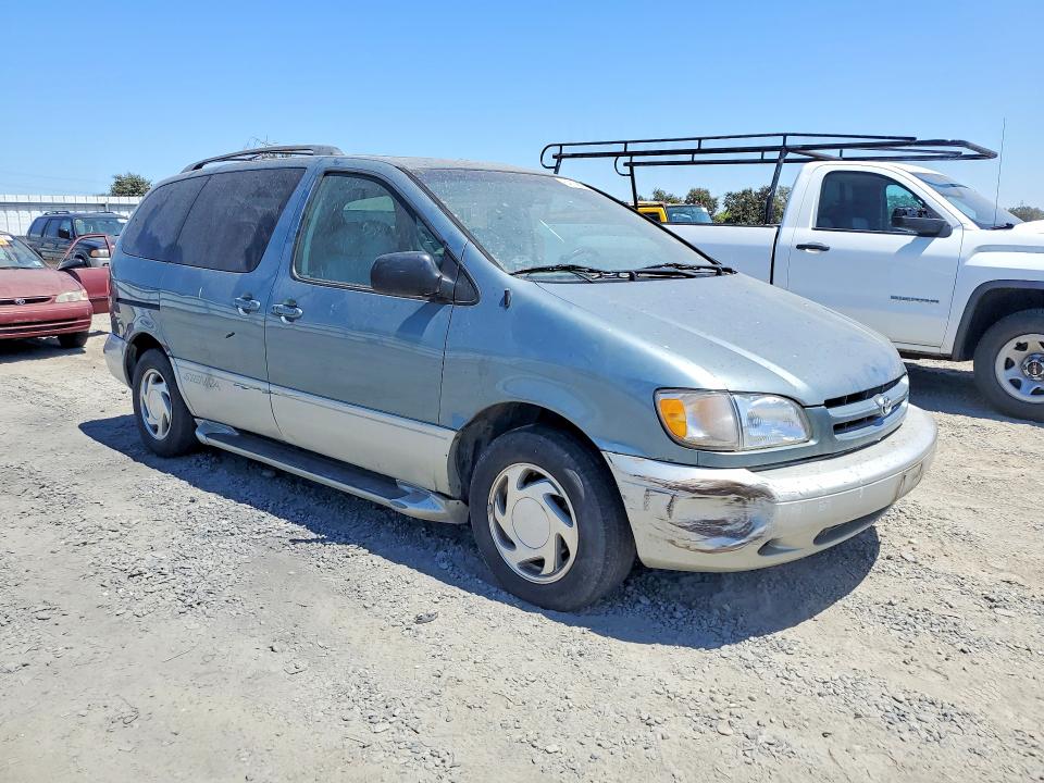 64168406 :رقم المزاد ، 4T3ZF13C0YU300677 vin ، 2000 Toyota Sienna مزاد بيع