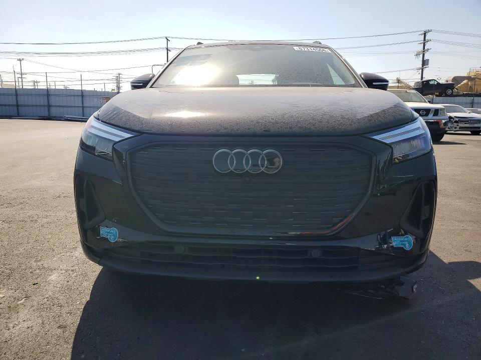 Продаж на аукціоні авто 2024 Audi Q4 E-tron, vin: WA1LUBFZ2RP054563, номер лоту: 67314566