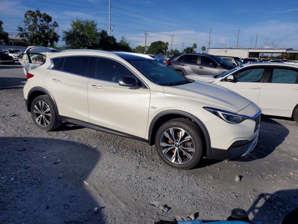 67244596 :رقم المزاد ، SJKCH5CR6JA002809 vin ، 2018 Infiniti Qx30 مزاد بيع