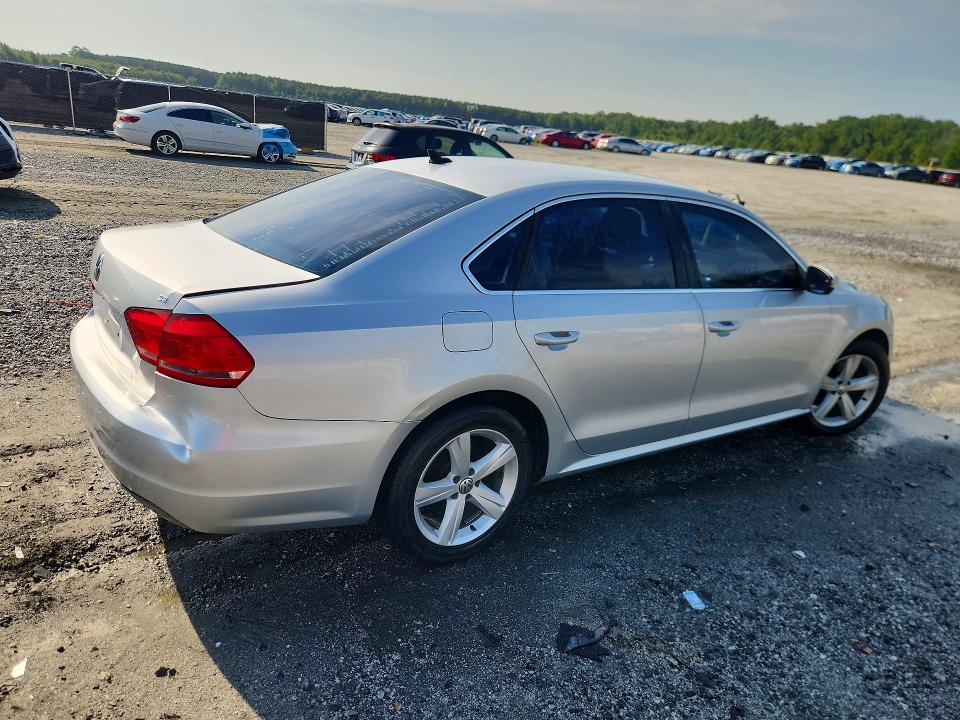 Продаж на аукціоні авто 2013 Volkswagen Passat, vin: 1VWBP7A37DC115122, номер лоту: 64450276