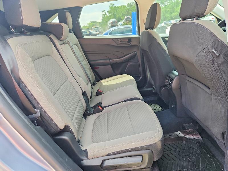 Продажа на аукционе авто 2022 Ford Escape, vin: 1FMCU0G61NUB49315, номер лота: 63135976