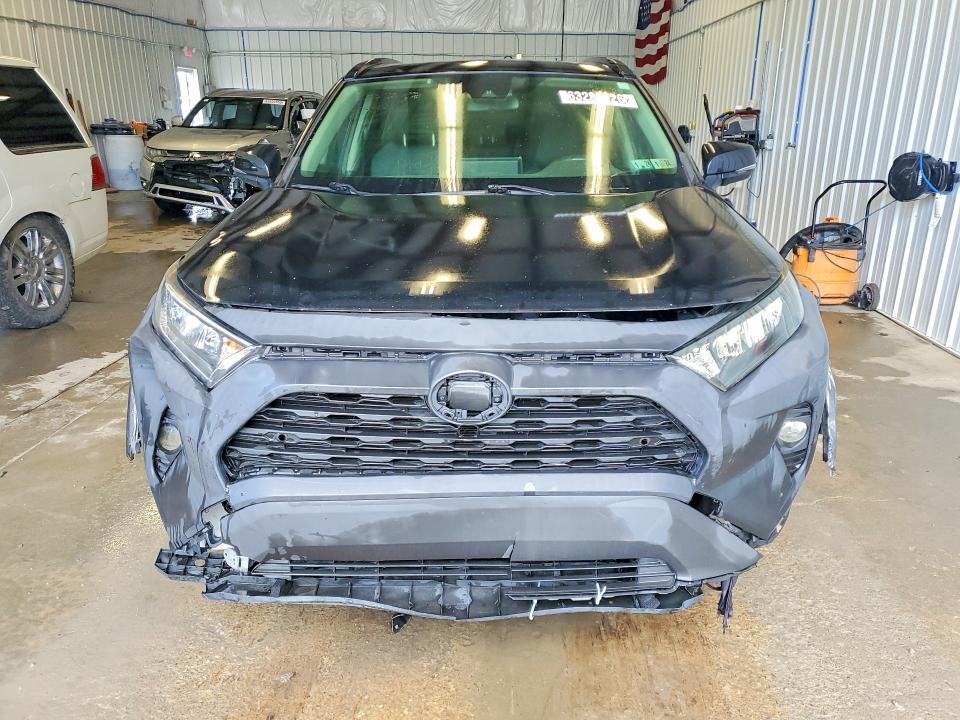 Продаж на аукціоні авто 2019 Toyota Rav4, vin: JTMP1RFV6KD038587, номер лоту: 63289126
